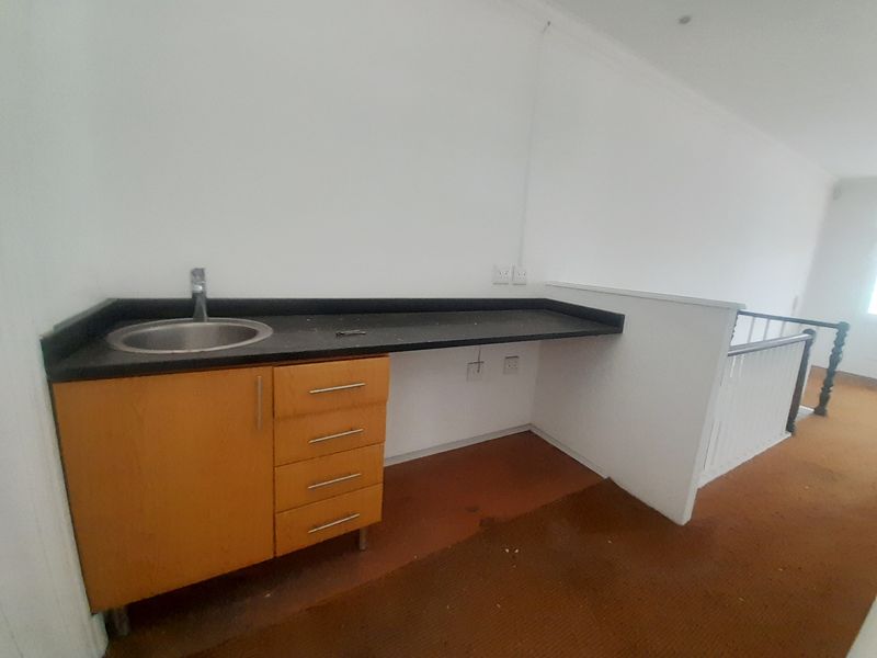 CENTRAL OFFICE SPACE AVAILABLE FOR RENT - Photo 9