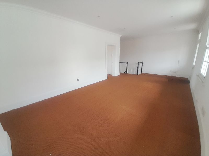 CENTRAL OFFICE SPACE AVAILABLE FOR RENT - Photo 7