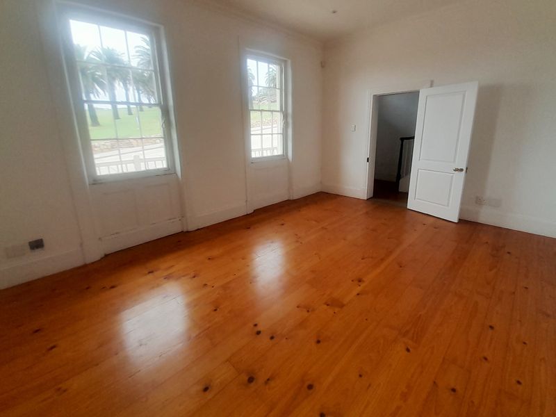 CENTRAL OFFICE SPACE AVAILABLE FOR RENT - Photo 5