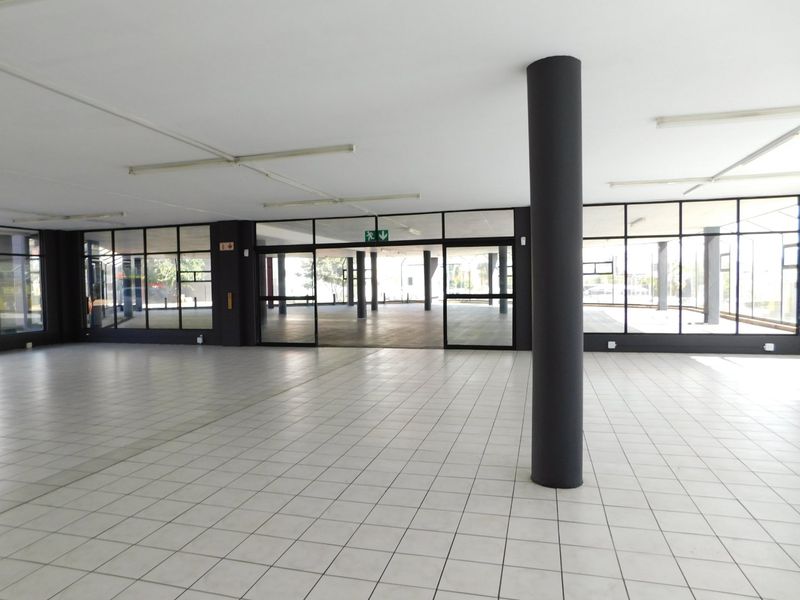 Prime High Exposure Retail Space Available To Suit. - Photo 6