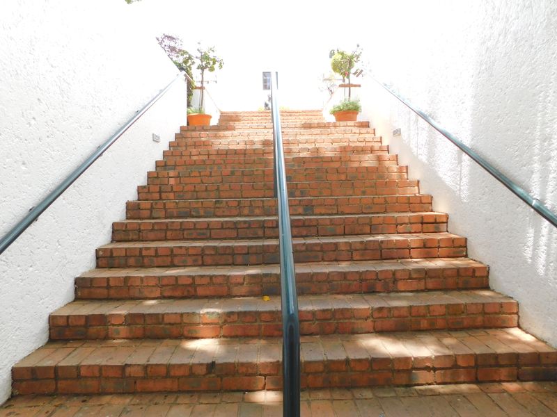 Immaculate First Floor Offices Available On A Date To Suit. - Photo 4