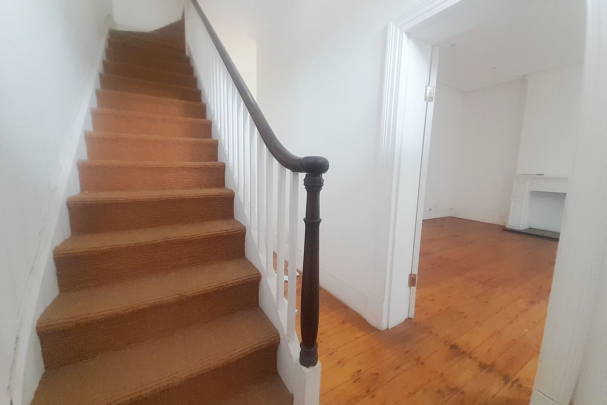 CENTRAL OFFICE SPACE AVAILABLE FOR RENT - Photo 5