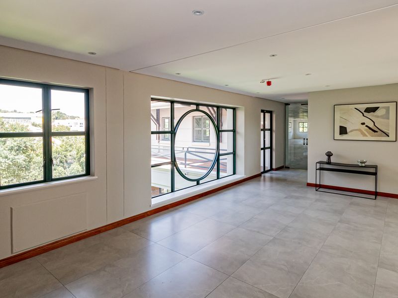 Entire Stand Alone Building With A R2 128 000 Tenant Incentive. - Photo 4