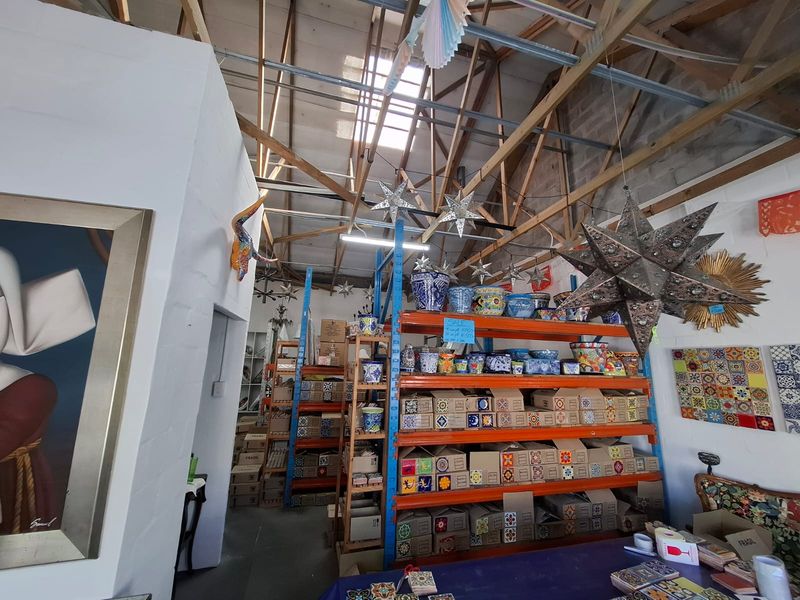 Fully Open-Plan Light Industrial Unit, Platinum Junction, Montague Gardens. - Photo 9