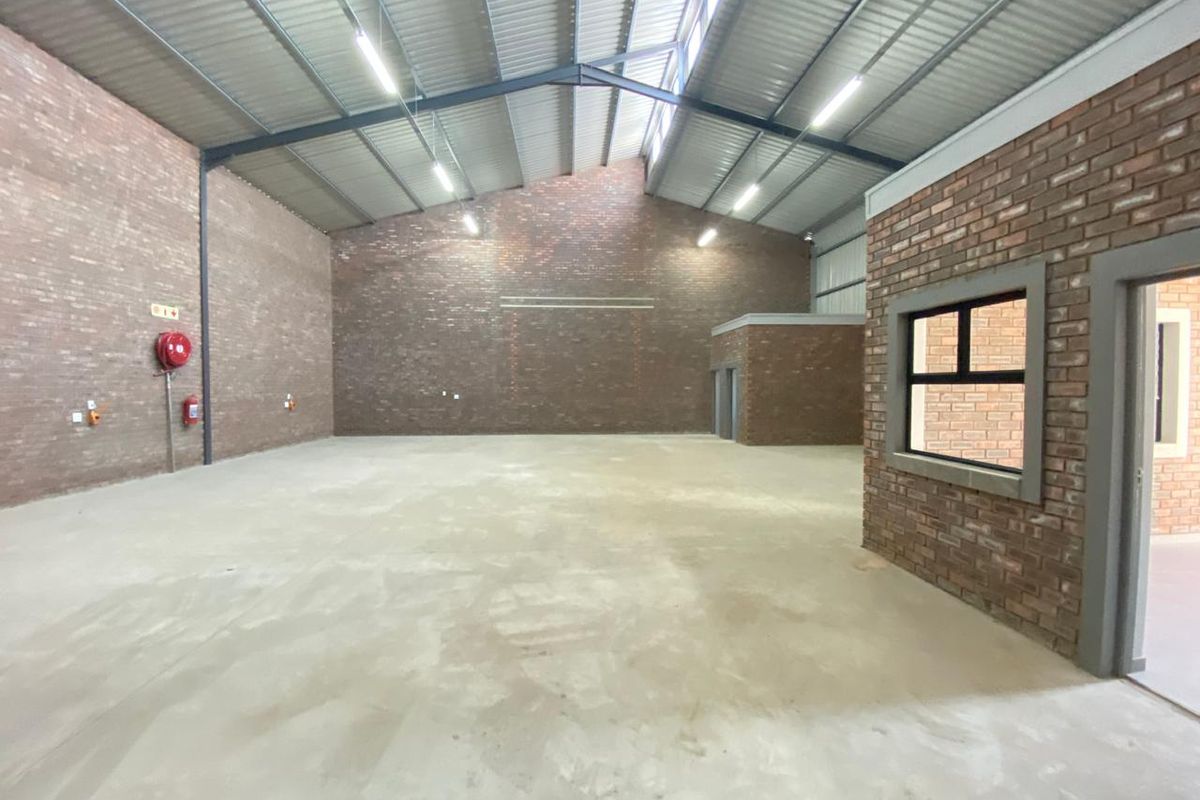 Warehouse Rental Monthly In Mossel Bay - Photo 5