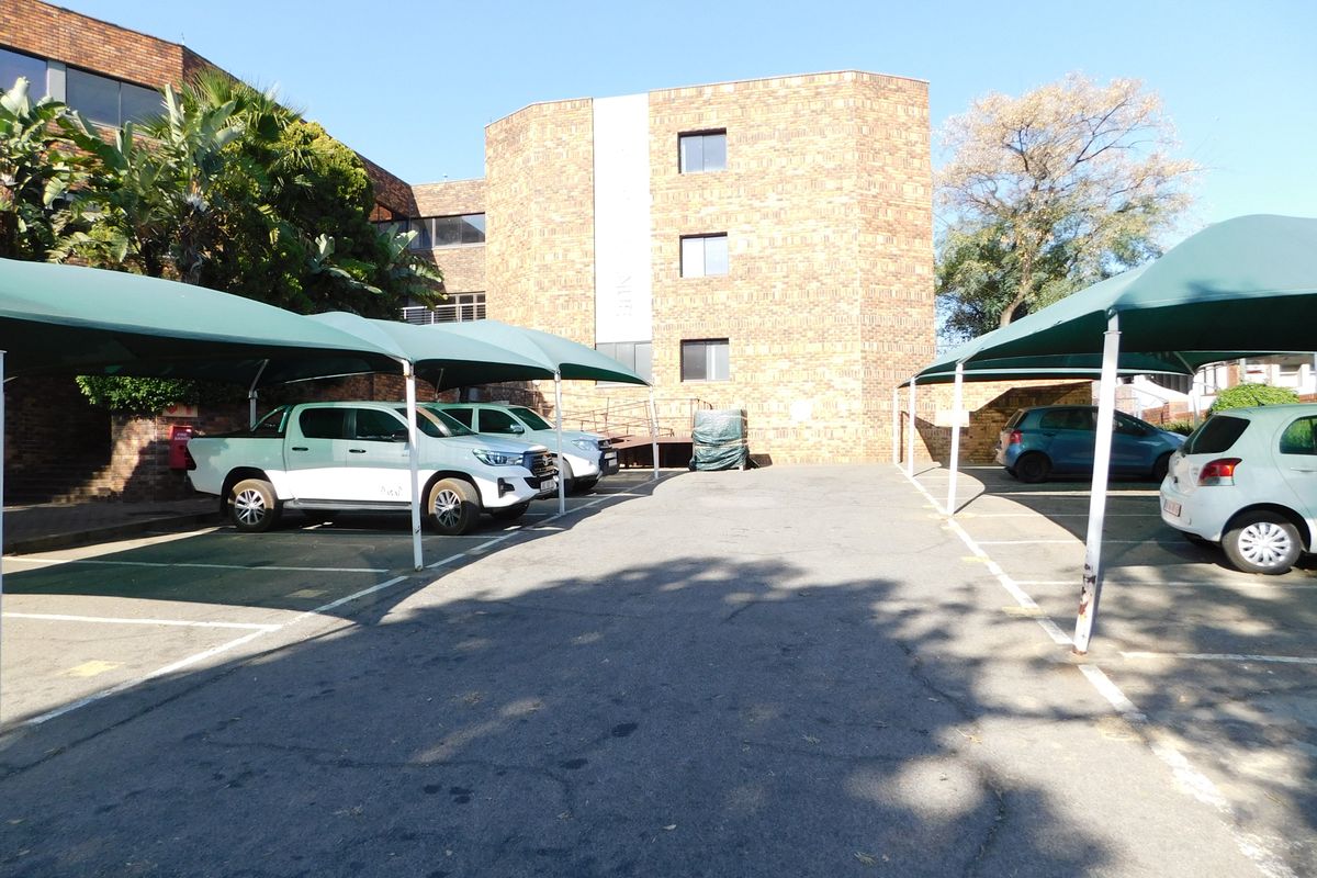 Standalone Subdivisible Offices In The Main Randburg Business Node. - Photo 2
