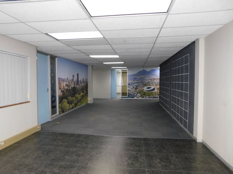 Standalone Subdivisible Offices In The Main Randburg Business Node. - Photo 8