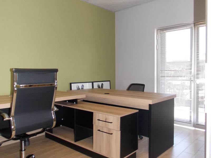 Office Space to rent in Wellness Corporate Park - Photo 3