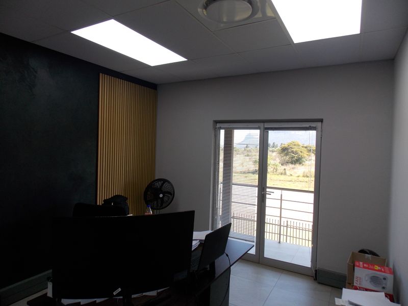 Office Space to rent in Wellness Corporate Park - Photo 7