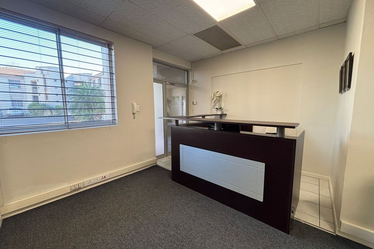 Prime 100sqm Office Space in Sought-After Frazzitta Business Park, Durbanville - Photo 2