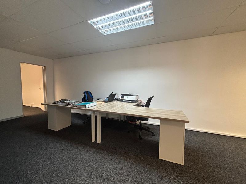 94sqm Ground Floor Office Space Near Tyger Valley - Photo 7