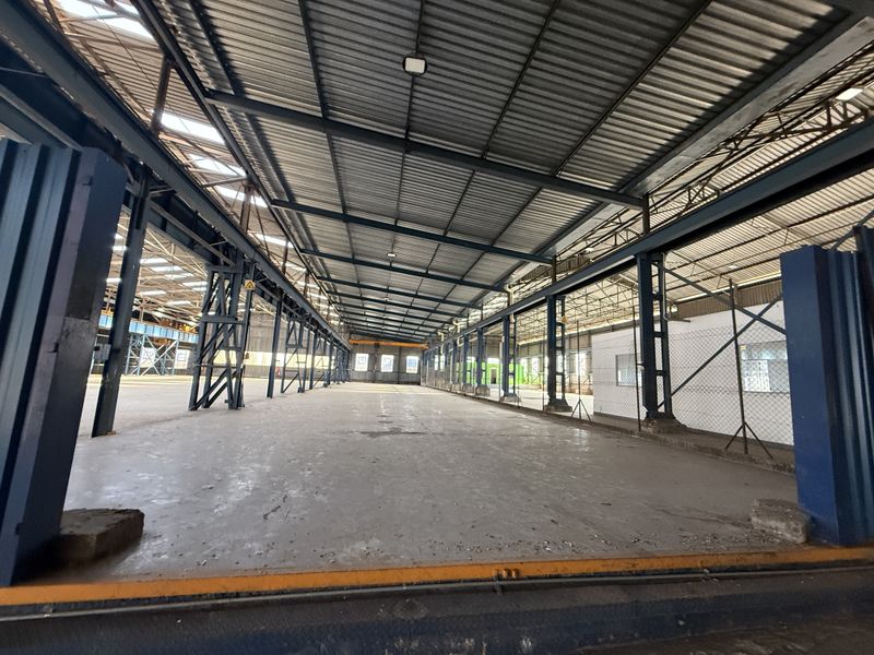 Prime Heavy Industrial Facility To Let – 239 Wadeville Road, Germiston - Photo 8