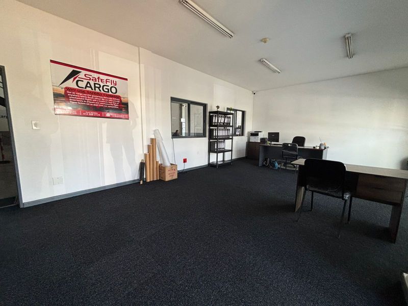 CTX Business Park/airport Indusrtial - Photo 3
