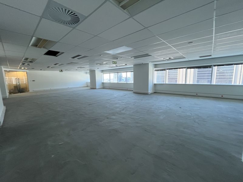 Office Space with Panoramic CBD & Harbour Views at The Towers - Photo 6
