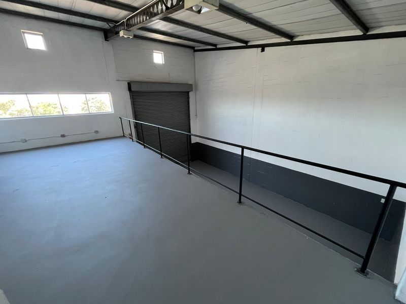 Prime Montague Drive Industrial Unit with Excellent Exposure & Flexible Workspace - Photo 10