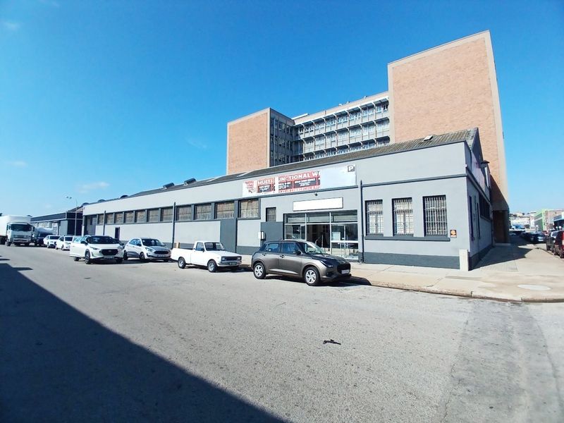 NORTH END WAREHOUSE AND OFFICE SPACE FOR RENT - Photo 10
