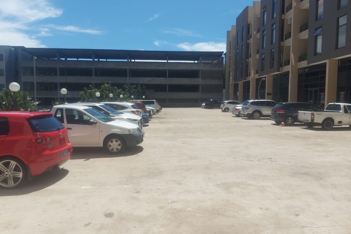 Modern Retail Space in Umhlanga Ridge - Photo 2