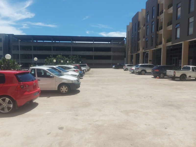 Modern Retail Space in Umhlanga Ridge - Photo 2