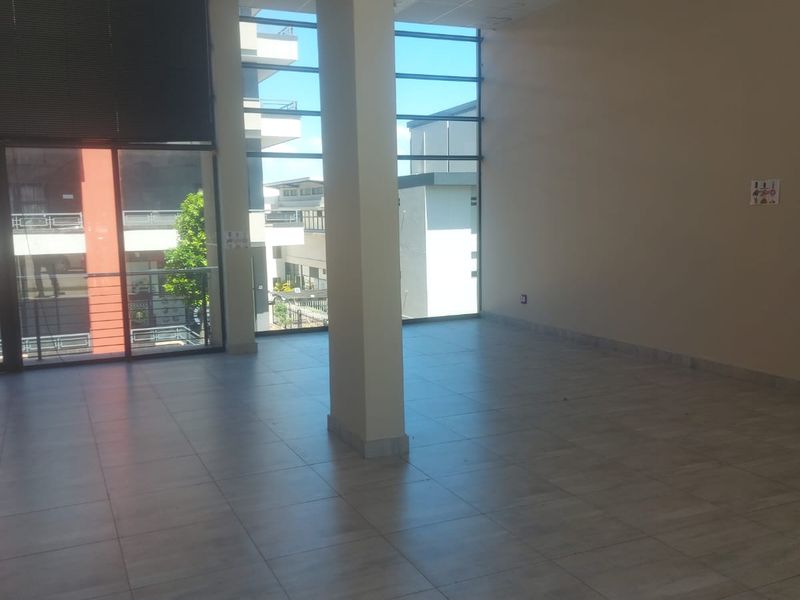 Modern Retail Space in Umhlanga Ridge - Photo 5