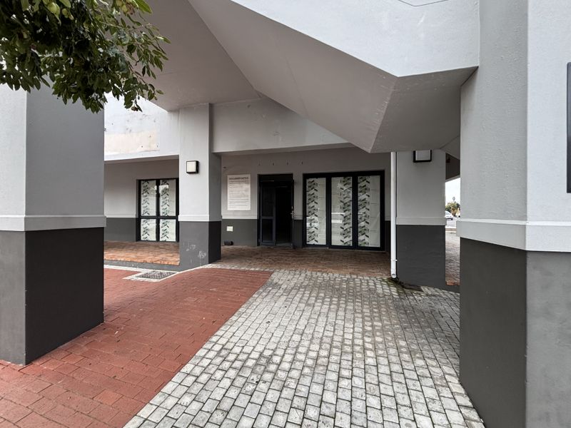 The Village Square Shopping Centre/ Unit 6VW - Photo 5