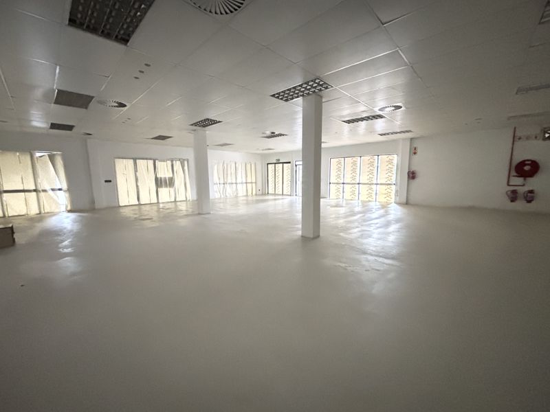 The Village Square Shopping Centre/ Unit 6VW - Photo 9