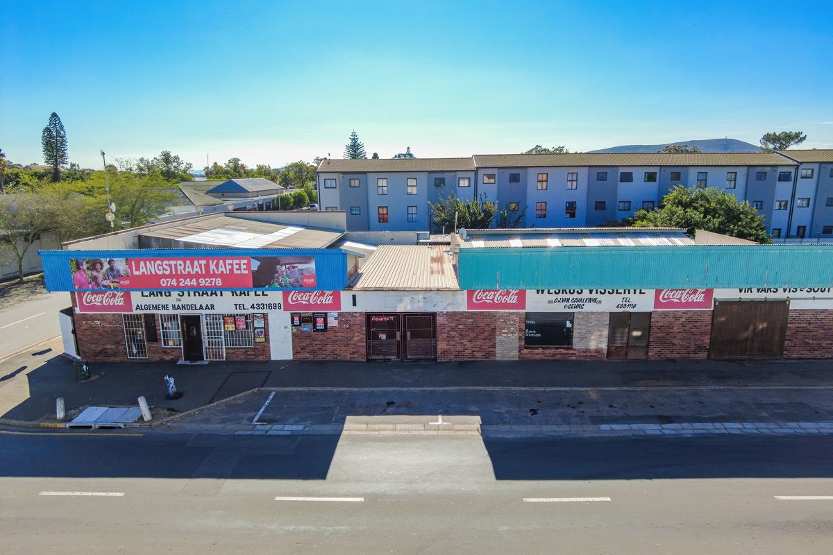 Prime Commercial Property with Excellent Main Road Exposure - Exclusive Sole Mandate - Photo 2