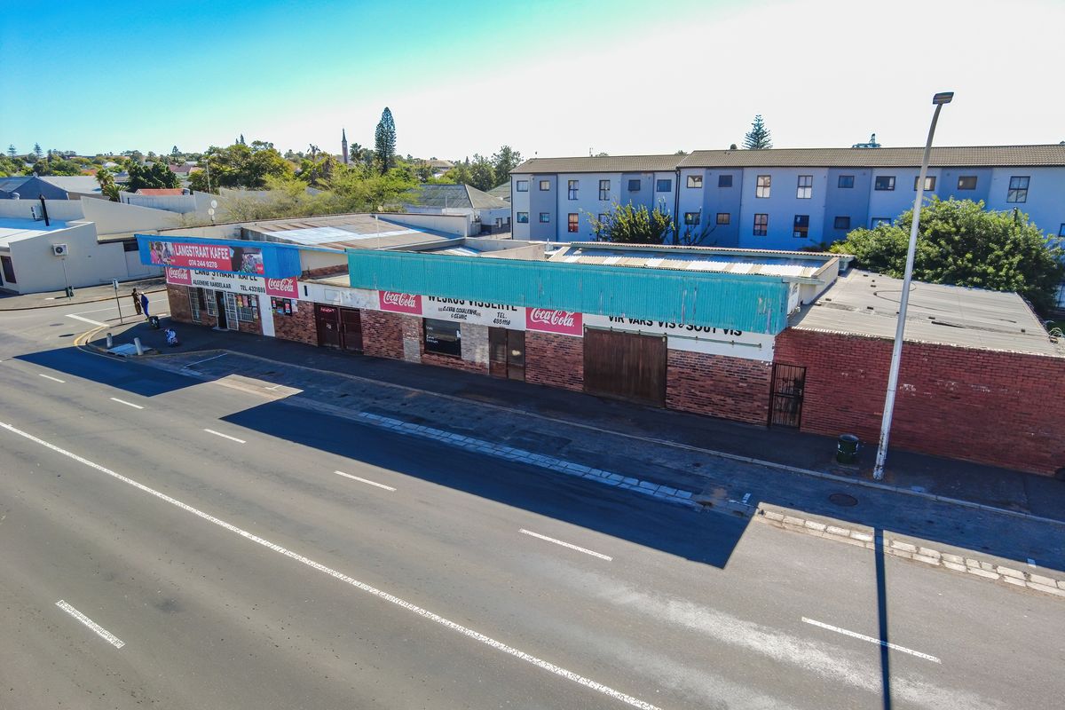 Prime Commercial Property with Excellent Main Road Exposure - Exclusive Sole Mandate - Photo 3