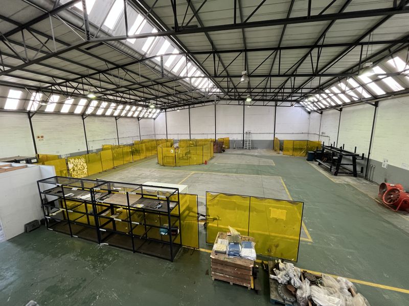 Versatile Warehouse Facility with Offices & Excellent Value in Killarney Gardens - Photo 8