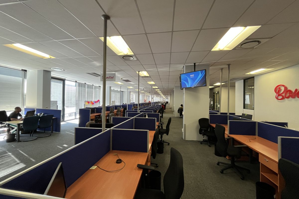 Premium Corporate Office Opportunity with Panoramic Views at Boulevard Office Park - Photo 3