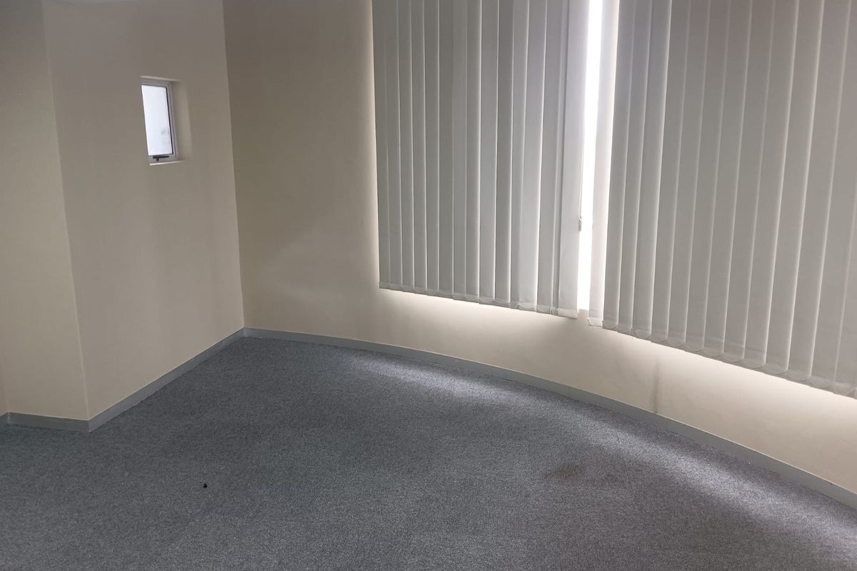 100m2 A-Grade Office To Let in Umhlanga Ridge - Photo 3