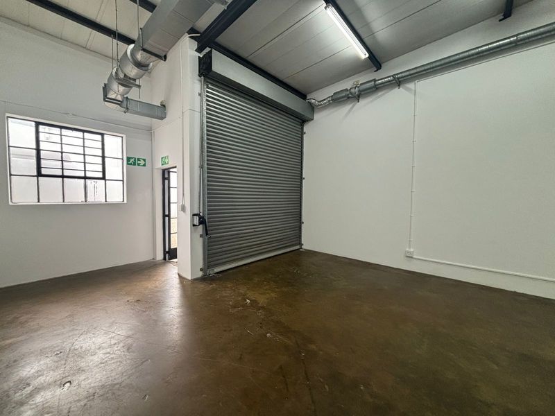 SECURE 124m2 INDUSTRIAL WAREHOUSE TO RENT IN MAITLAND - Photo 6