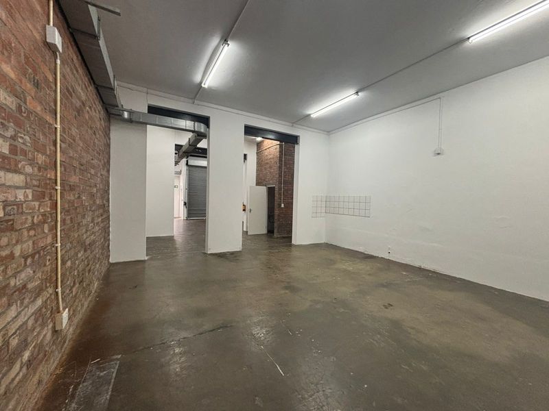 SECURE 124m2 INDUSTRIAL WAREHOUSE TO RENT IN MAITLAND - Photo 9