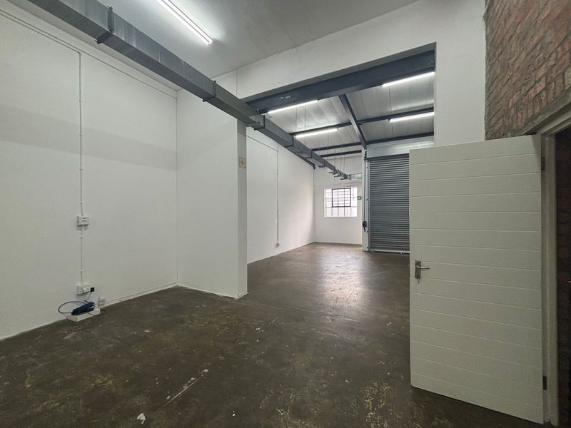 SECURE 124m2 INDUSTRIAL WAREHOUSE TO RENT IN MAITLAND - Photo 7
