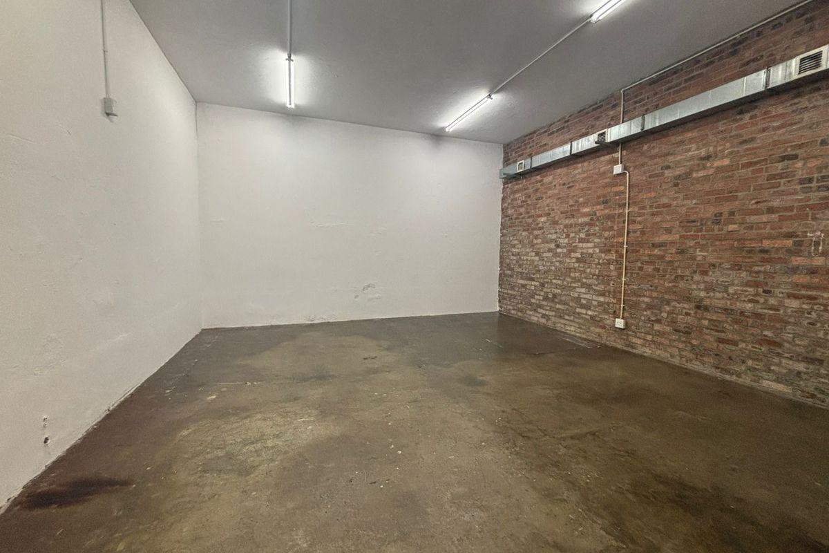 SECURE 124m2 INDUSTRIAL WAREHOUSE TO RENT IN MAITLAND - Photo 4