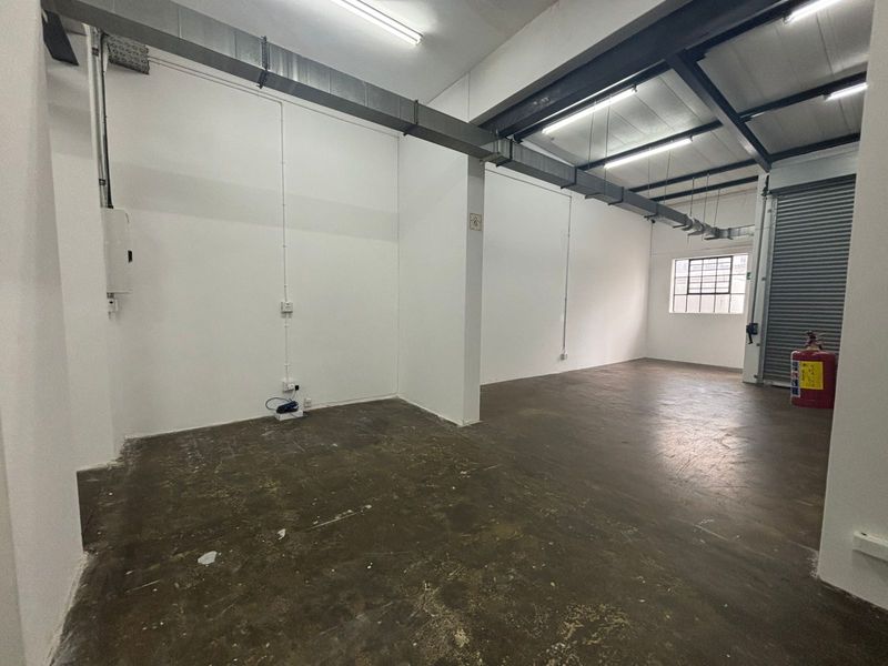 SECURE 124m2 INDUSTRIAL WAREHOUSE TO RENT IN MAITLAND - Photo 3