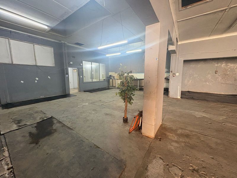 Immaculate Industrial Prop for Sale - Photo 5