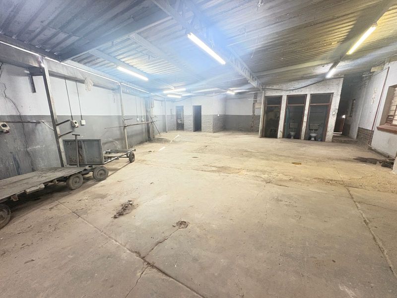 Immaculate Industrial Prop for Sale - Photo 2