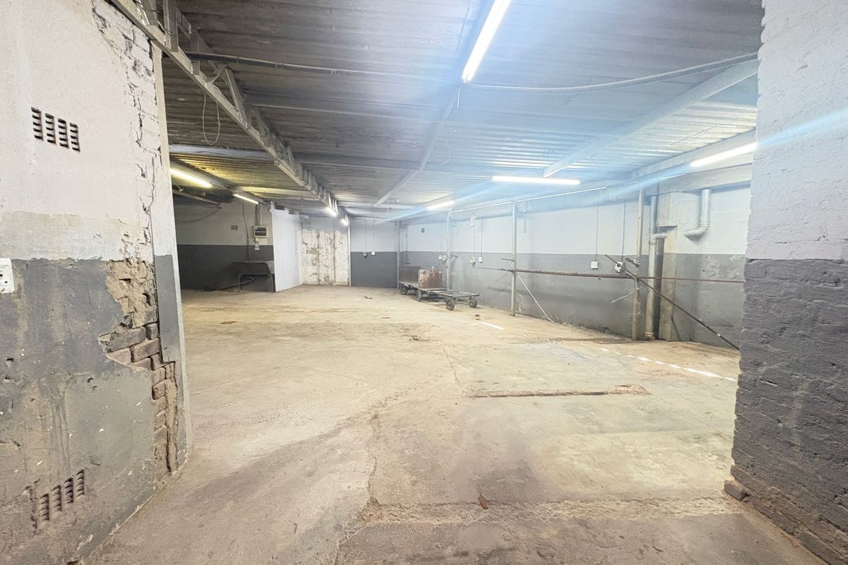 Immaculate Industrial Prop for Sale - Photo 3