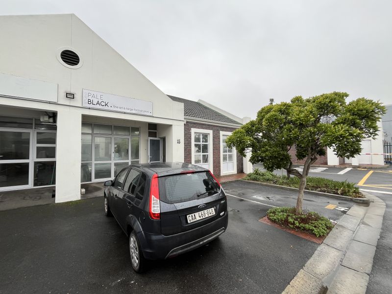 Prime Corner Light Industrial Unit in Prosperity Business Park. - Photo 2