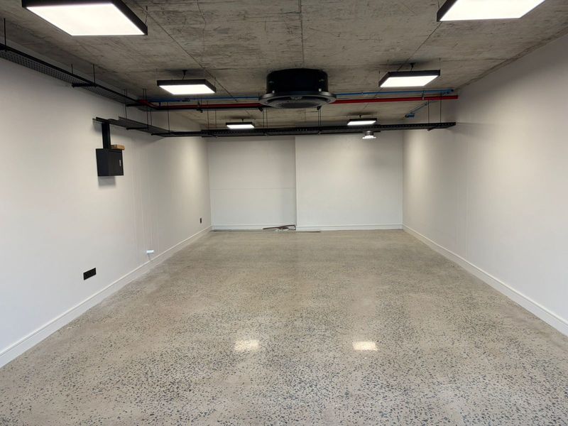 Premium Office Space for Rent in Simbithi Verve Office Park - Secure, Modern and Convenient - Photo 2