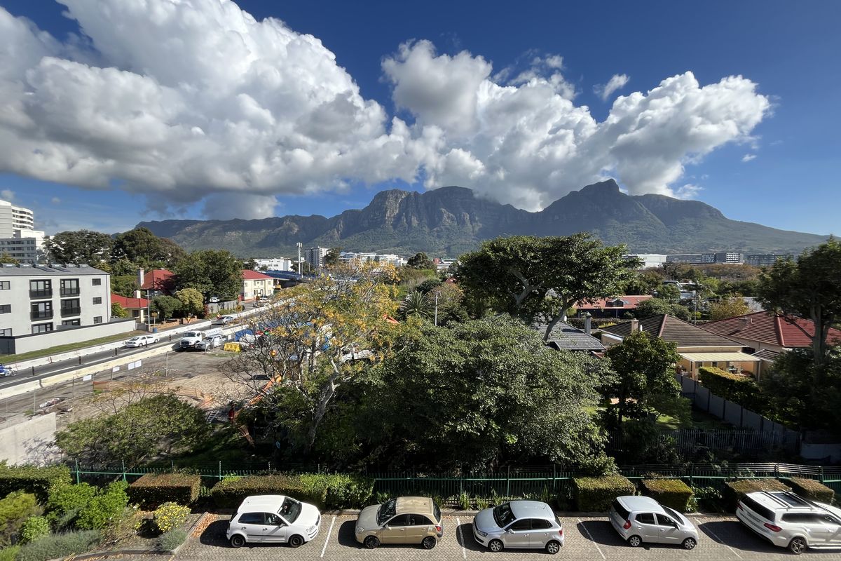 Elevated Corner Office with Panoramic Mountain & Suburban Views. Brookside Office Park, Claremont - Photo 3