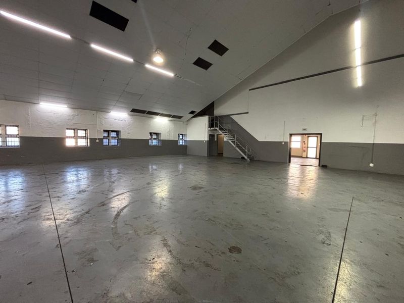 1054m2 Premium Warehouse To Let in The Studios, Atlas Gardens - Photo 6
