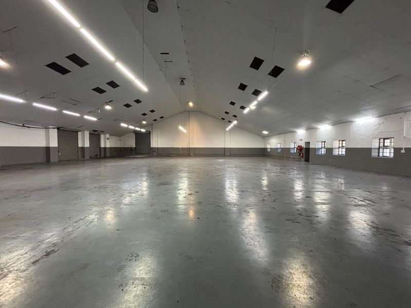 1054m2 Premium Warehouse To Let in The Studios, Atlas Gardens - Photo 3