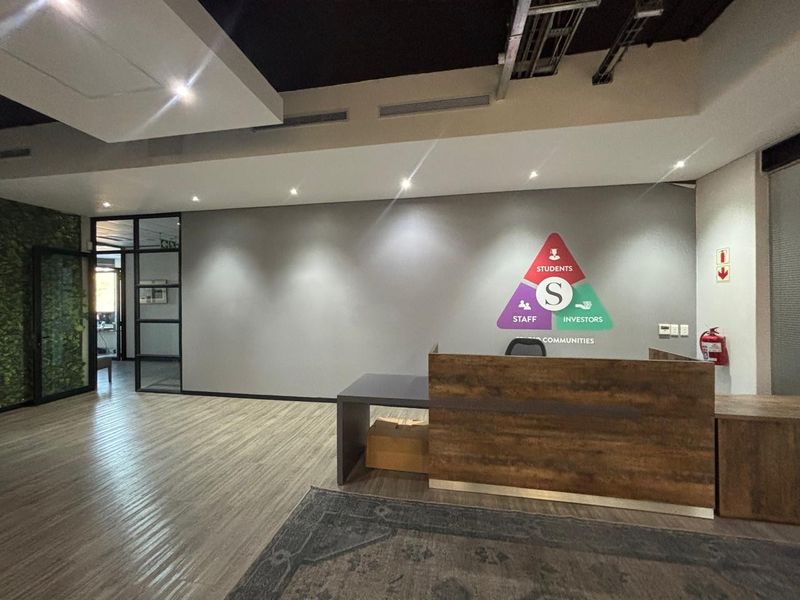 A-Grade Office Opportunity in the heart of Durbanville - Photo 3