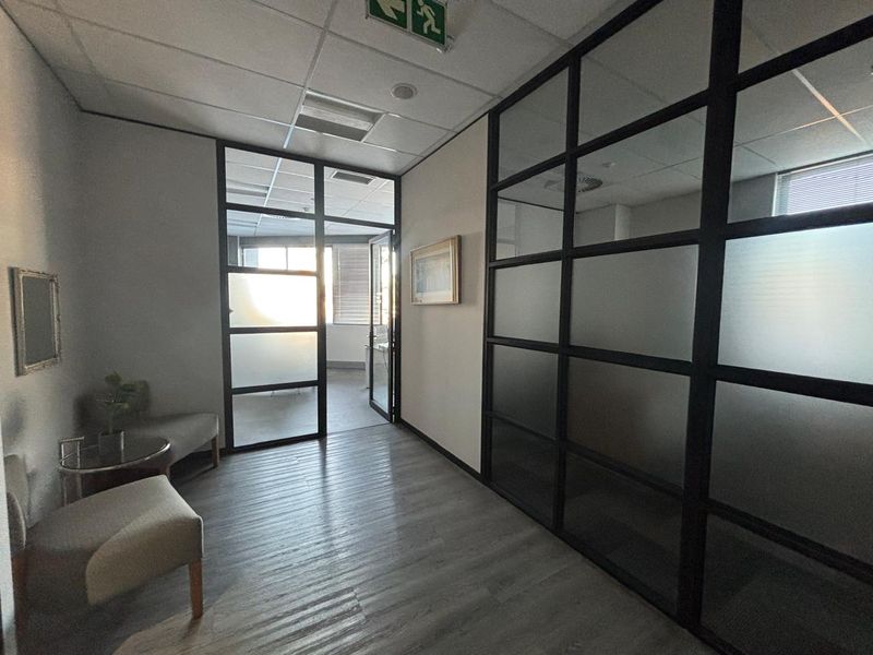 A-Grade Office Opportunity in the heart of Durbanville - Photo 10