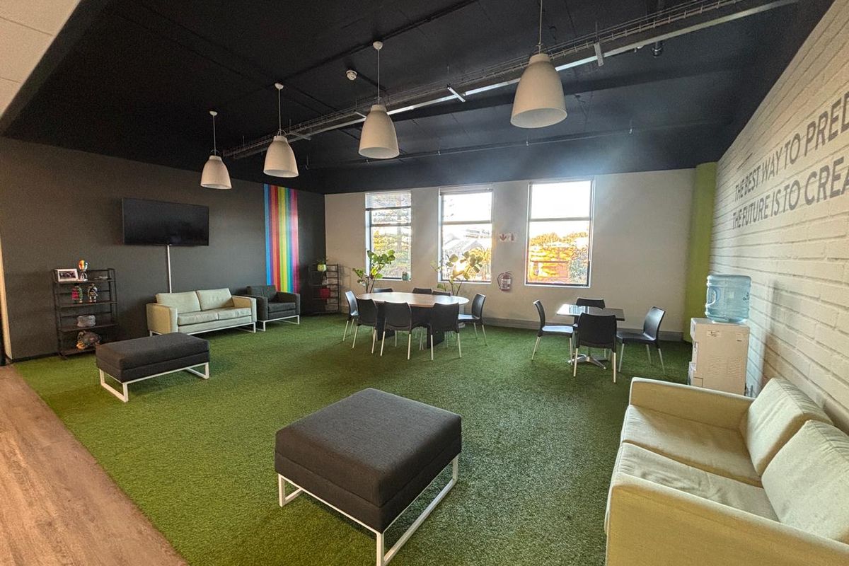 A-Grade Office Opportunity in the heart of Durbanville - Photo 2