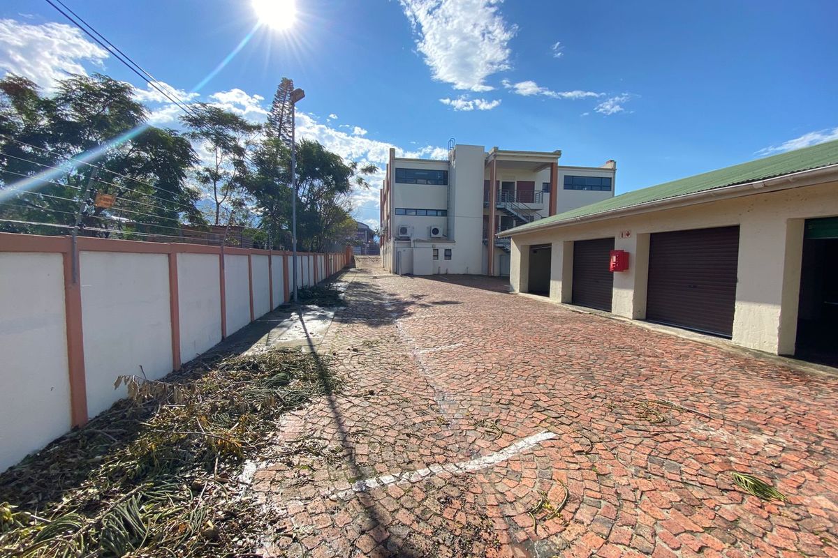 Building Rental Monthly In George - Photo 5
