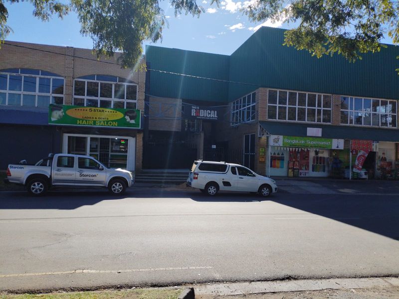 Commercial property for sale - Photo 2