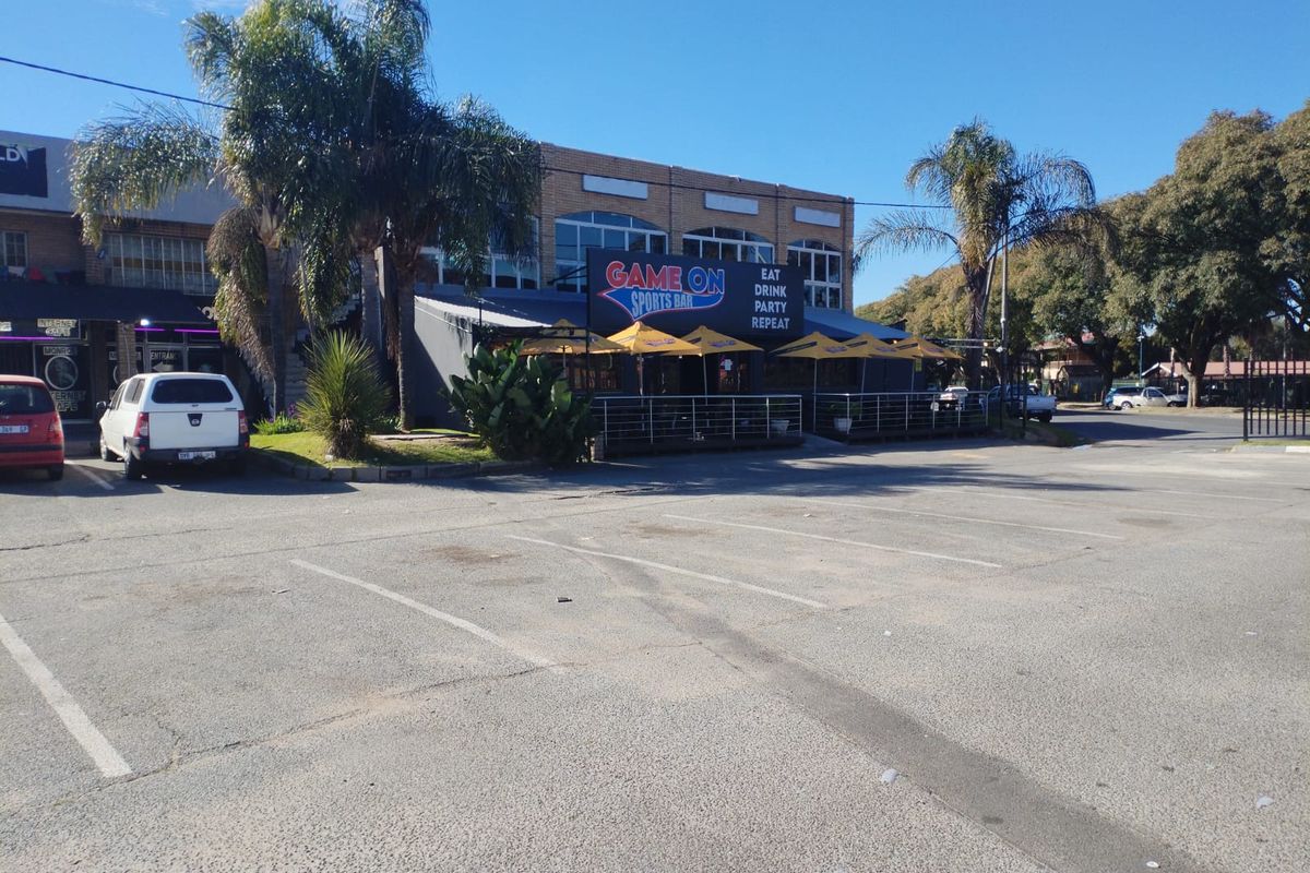 Commercial property for sale - Photo 4