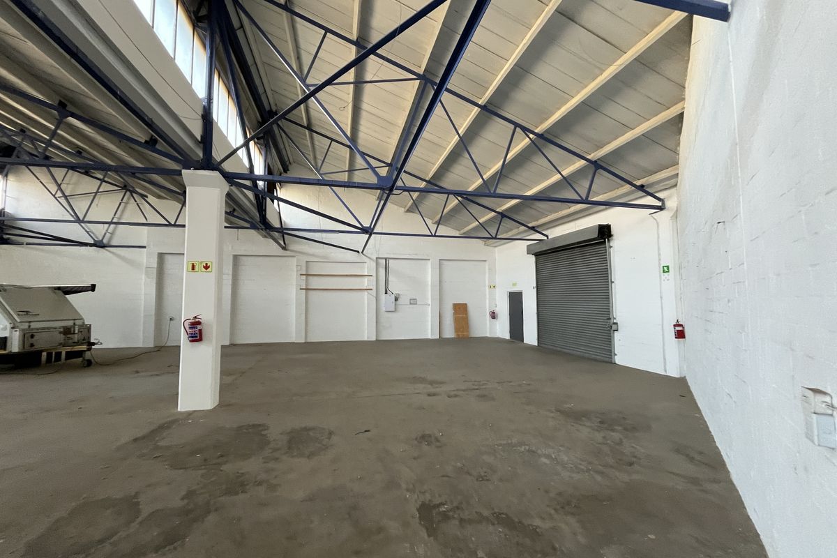 Prime Paarden Eiland Warehouse, 650m2 Unit with Excellent Access - Photo 5